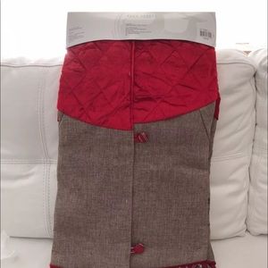 Christmas tree skirt